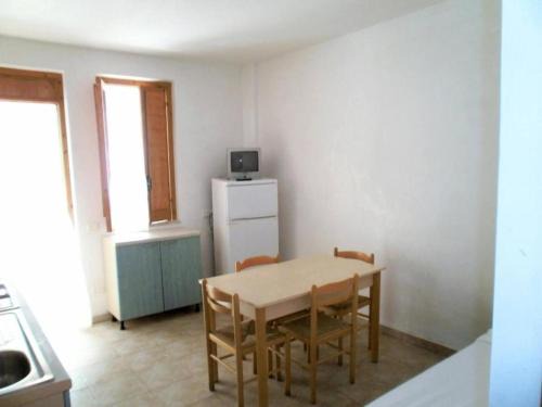 Montincello Apartment | Appartamenti Scialmarino Con Piscina