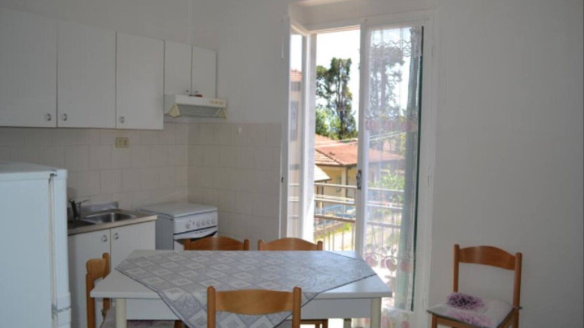 Fiumaretta Apartment | 'Appartamento 5' Near the Beach with Wi-Fi