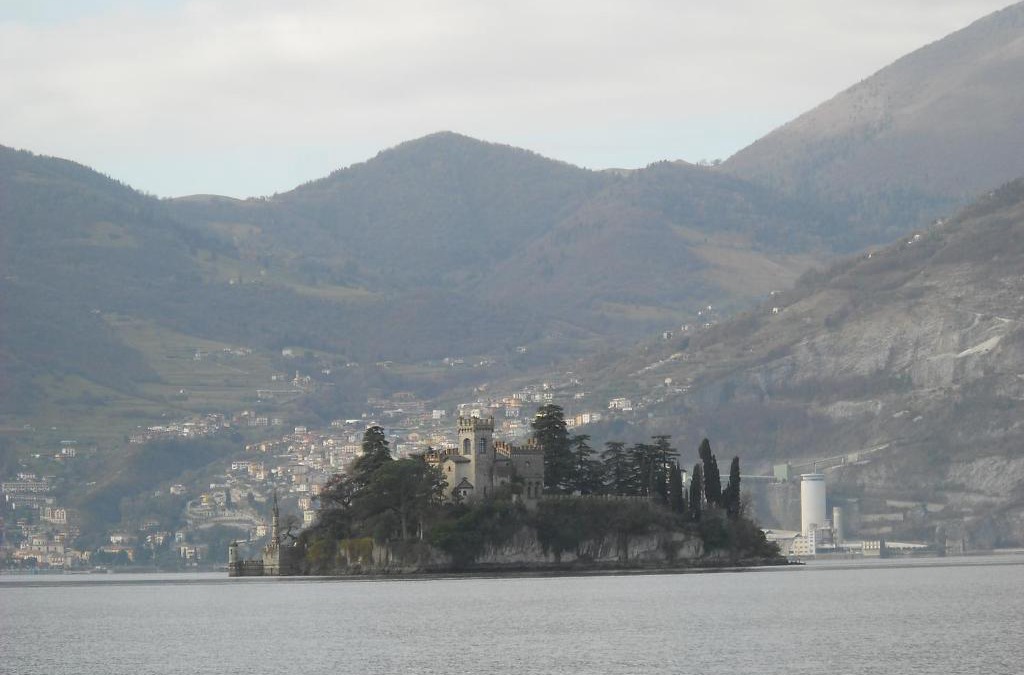 Marone Apartment | Appartamento Al Ponte