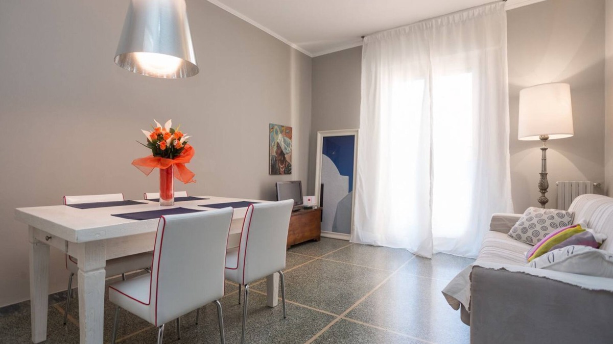 Verona City Centre Apartment | Appartamento con due camere e due bagni
