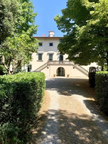 Empoli Apartment | Appartamento in villa storica: Villa Giulia