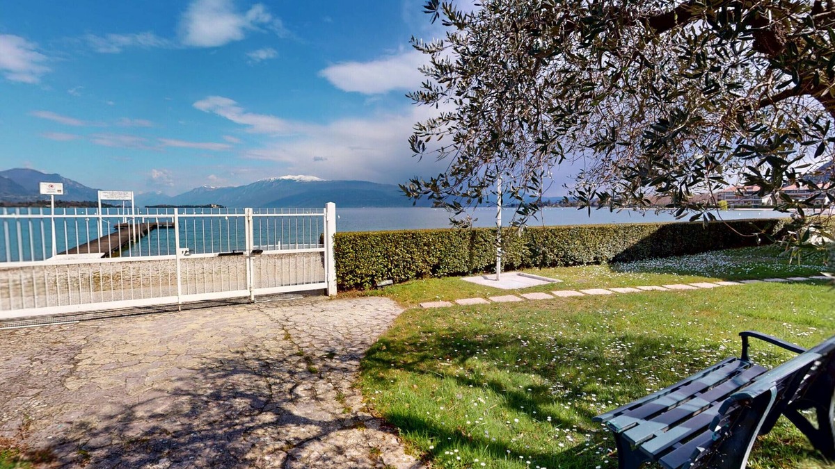 Pieve Vecchia Apartment | Appartamento Maria Elena by Bookinggardalake