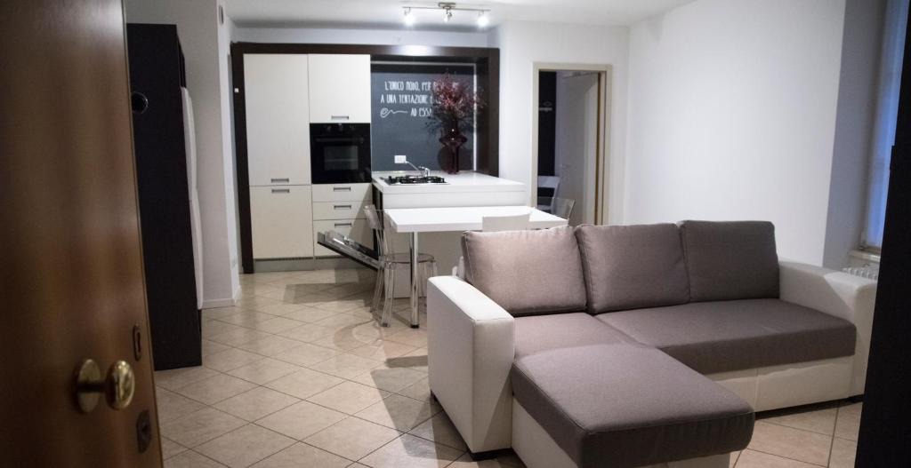 Rovereto Apartment | APPARTAMENTO LA CAFFETTERIA
