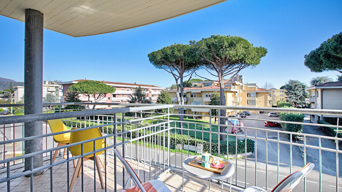 Lido di Camaiore Apartment | Appartamento Lola - 1 Km To The Beach, Camaiore, Italy
