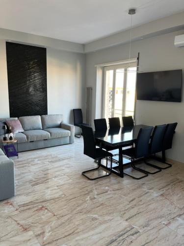 Nettuno Apartment | Appartamento Nero Nettuno