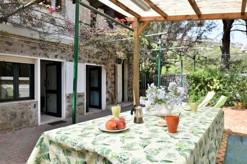 Cala Gonone Apartment | Appartamento Pini