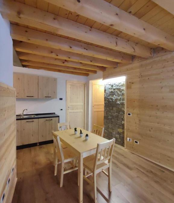 Vione Apartment | Appartamento sul Ruscello