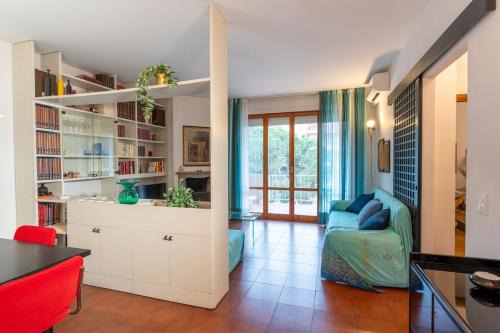 Livorno Apartment | Appartamento unico a pochi passi dal mare