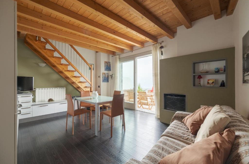 Parzanica Apartment | Appartamento Vittoria