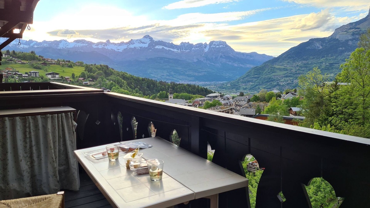 Saint-Gervais-les-Bains Apartment | Appartement Avec Balcon Superbe Montagne