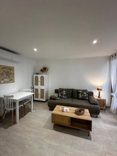 Saintes-Maries-de-la-Mer Apartment | Appartement "La Rose des Vents"