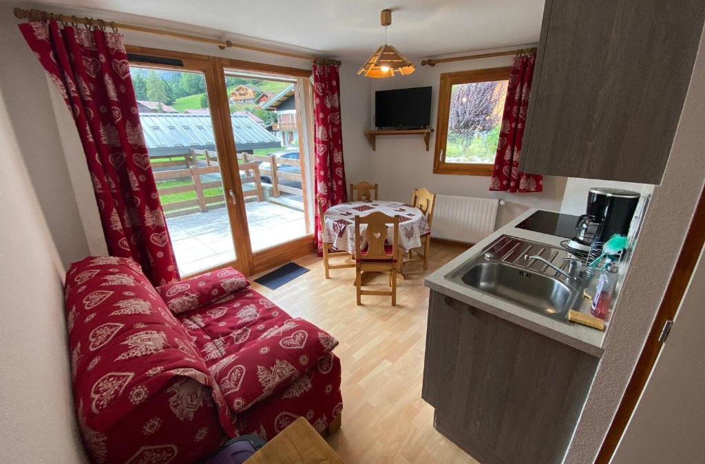 La Chapelle-d'Abondance Apartment | Appartement 2 pièces près des pistes avec terrasse, parking et coin montagne - FR-1-692-89