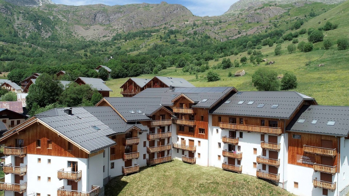 Saint-Sorlin-d'Arves Condo | Appartement avec Wi-Fi Gratuit + Accès Piscine