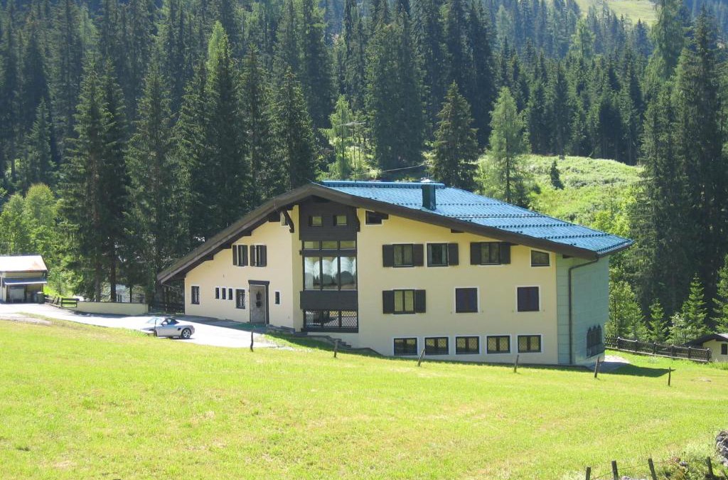 Muehlbach Am Hochkoenig Apartment | Appartementhaus Hochkönig 1- Schneeberg