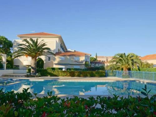 Le Lavandou Apartment | Appartement 2P Cabine 6 Couchages, Terrasse - FR-1-251-870