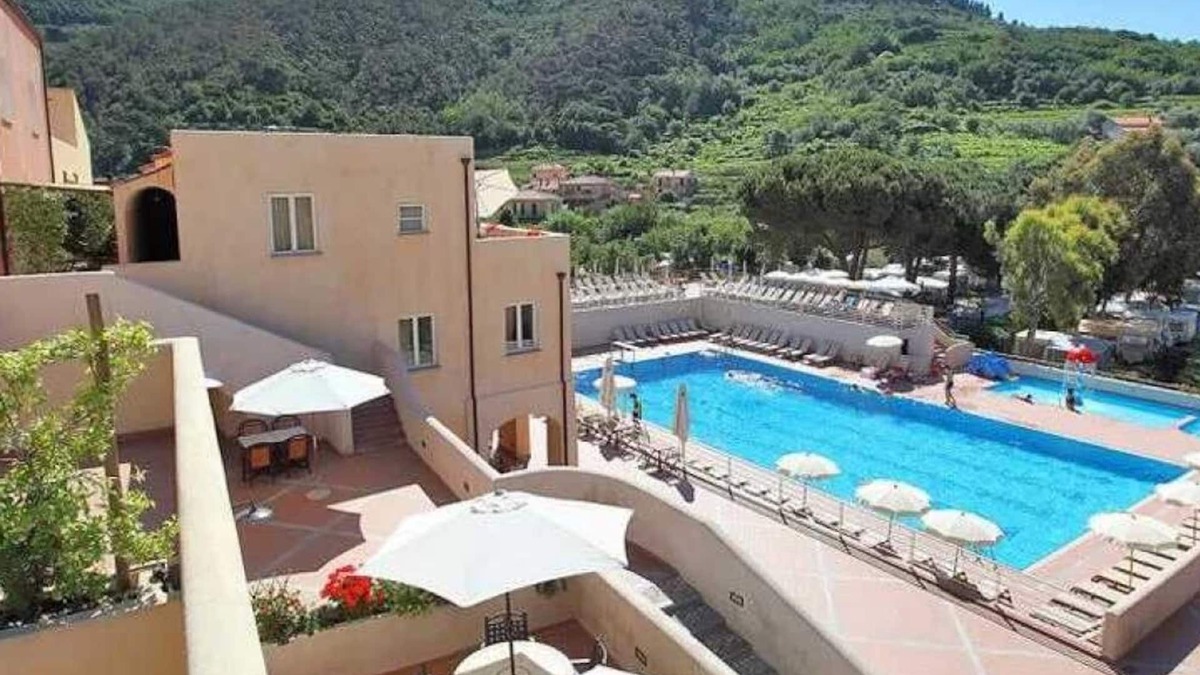 Finale Ligure Apartment | Appartement 3 étoiles - Piscine - ccb0dhd