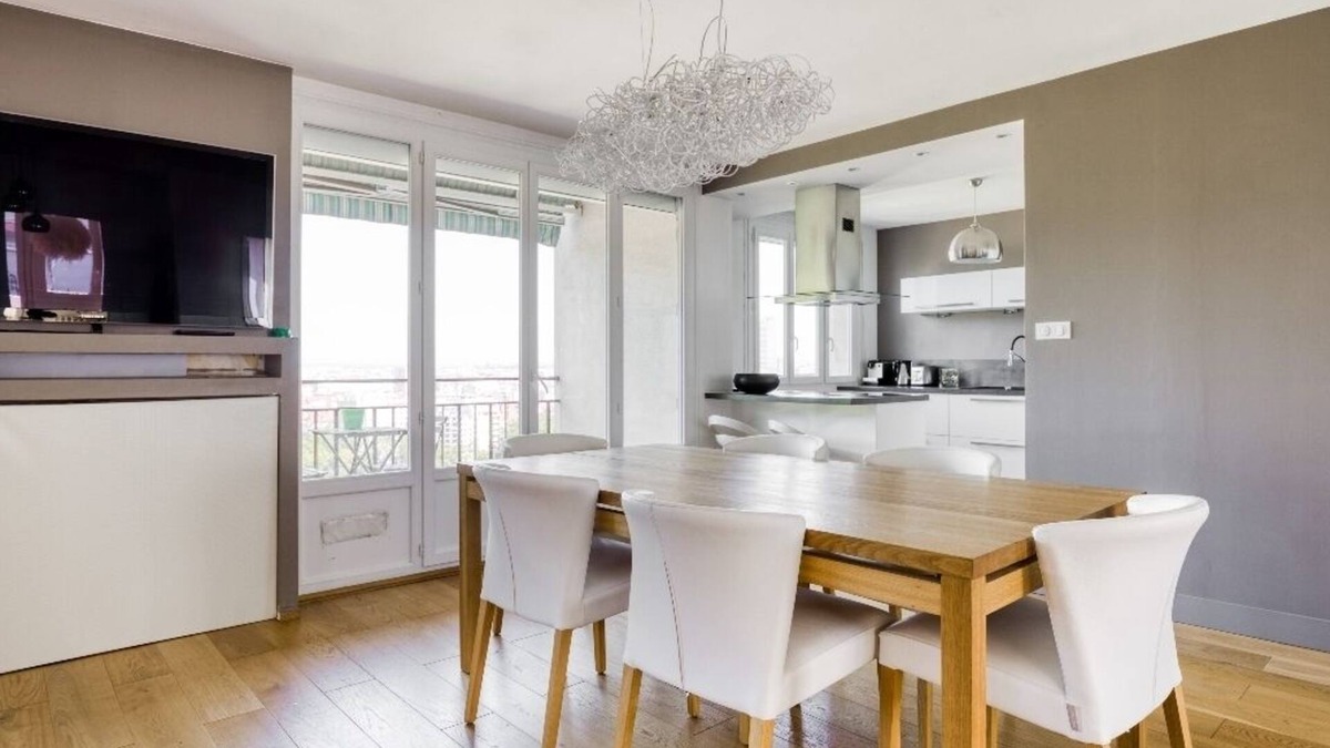 Griffon - Royale Apartment | Appartement 3 Chambres, Terrasse, Vue, Garage