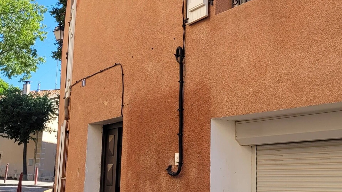 Plaissan Apartment | Appartement Atypique Avec Parking Gratuit Proche