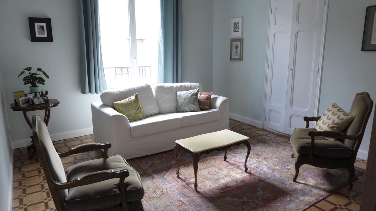 Prades Apartment | "Appartement Cerise" - 2 Bedroom Character Apartment in Heart of Prades