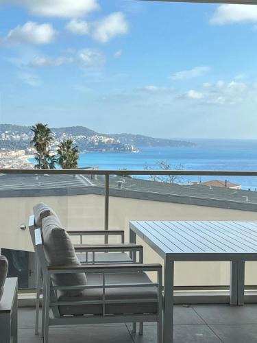 Saint Antoine Apartment | Appartement d'exception vue mer Nice Blue Pearl