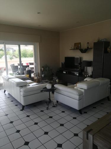 Sauveterre-de-Bearn Apartment | Appartement dans village médiéval