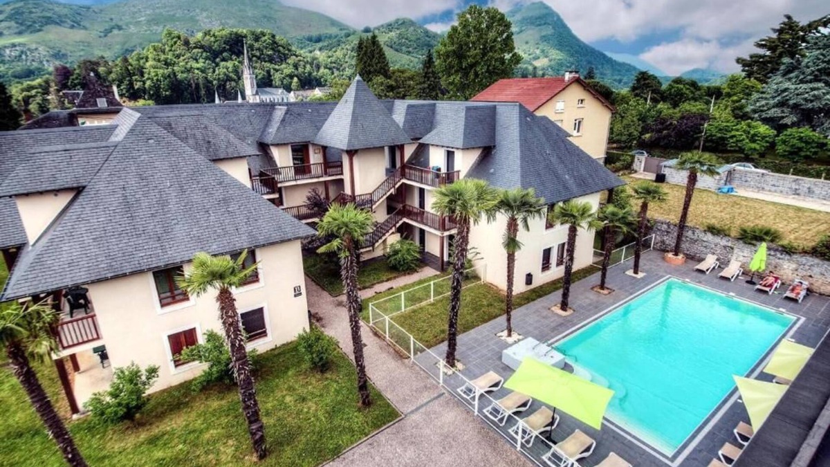 Lourdes Apartment | Appartement du Chamois Roux, Dans Résidence de Tourisme 3 Étoiles