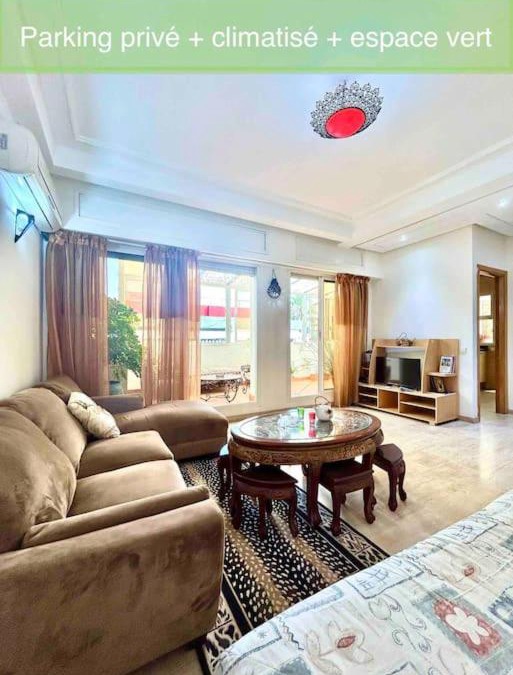 Quartier Administratif Apartment | Appartement du parc