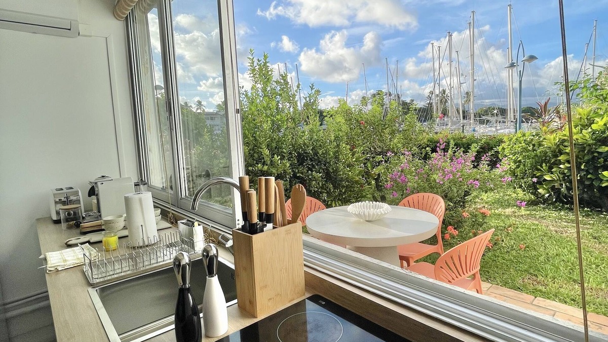 Pointe du Bout Apartment | Appartement Frida de la Marina