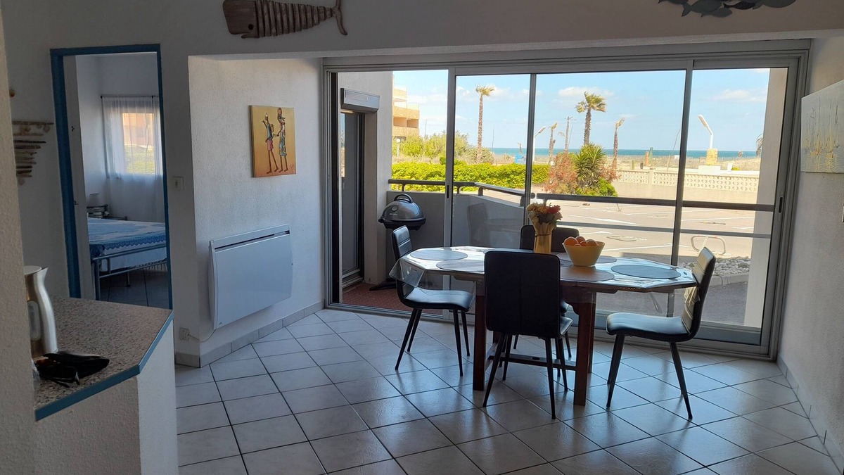 Le Barcares Apartment | Appartement Front de mer Acces Direct Plage