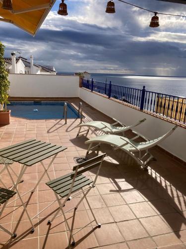 Punta Lara Villa | Appartement in Nerja with private pool and sea view