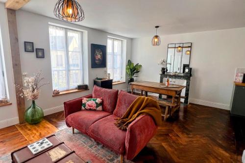 Mortagne-au-Perche Apartment | Appartement L’Éclat du Colza