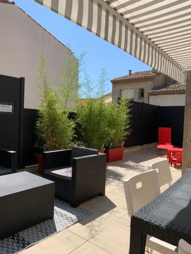 Gruissan Apartment | Appartement la corde a linge Gruissan village avec terrasses
