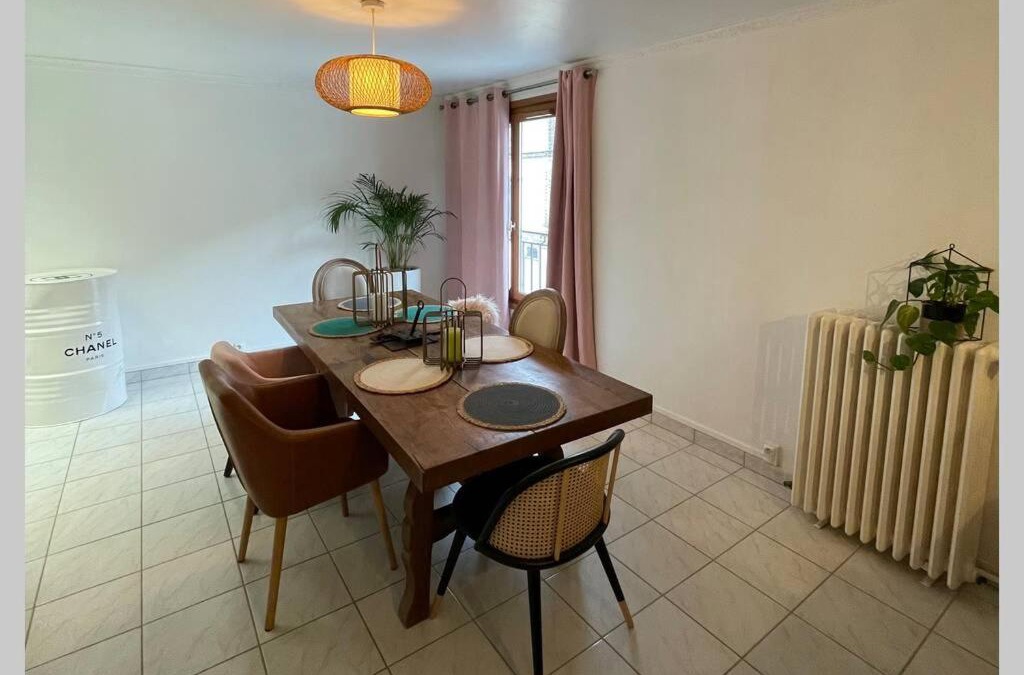 Sezanne Apartment | Appartement «La vie est belle» au cœur de Sézanne