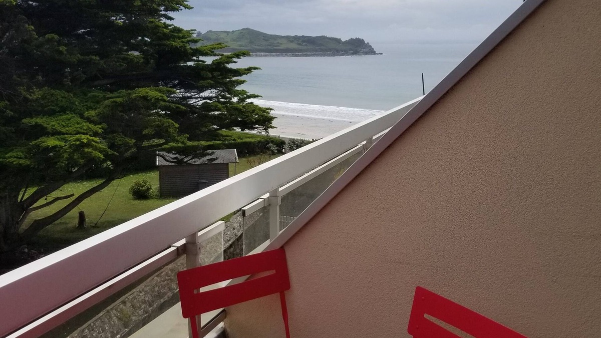 Trebeurden Apartment | Appartement les Pieds Dans L'eau