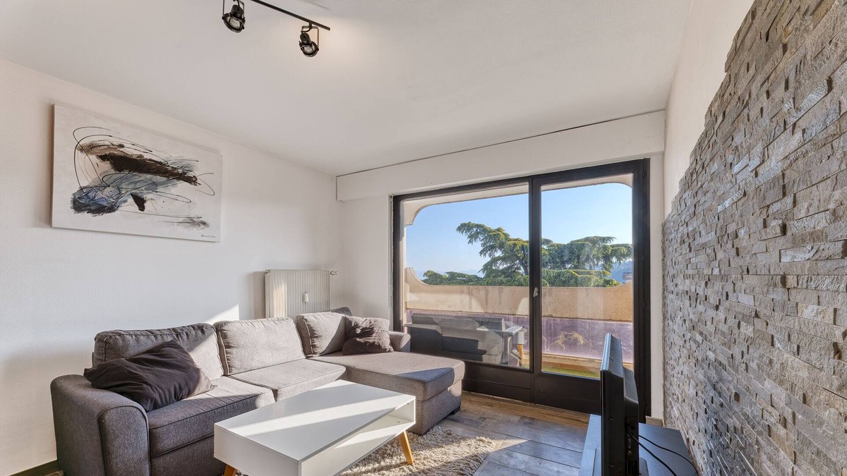 Thonon-les-Bains Apartment | Appartement Lumineux vue lac et Montagne