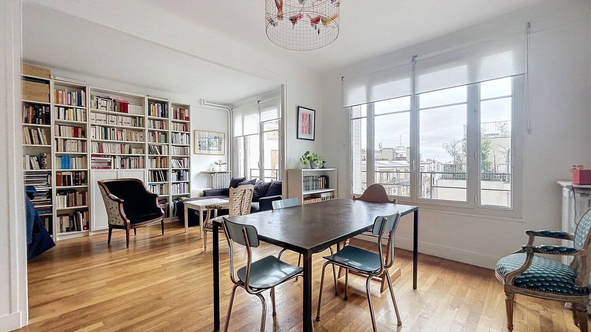 20th Arrondissement Apartment | Appartement Lumineux Père Lachaise
