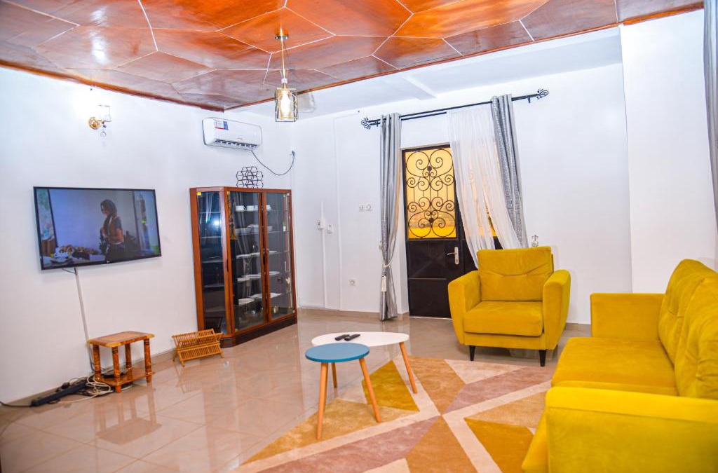 Yaounde Apartment | Appartement meublé 2 chambres avec salle de bain - 1 salon - 1e cuisine - La Concorde - Quartier Nkomkana