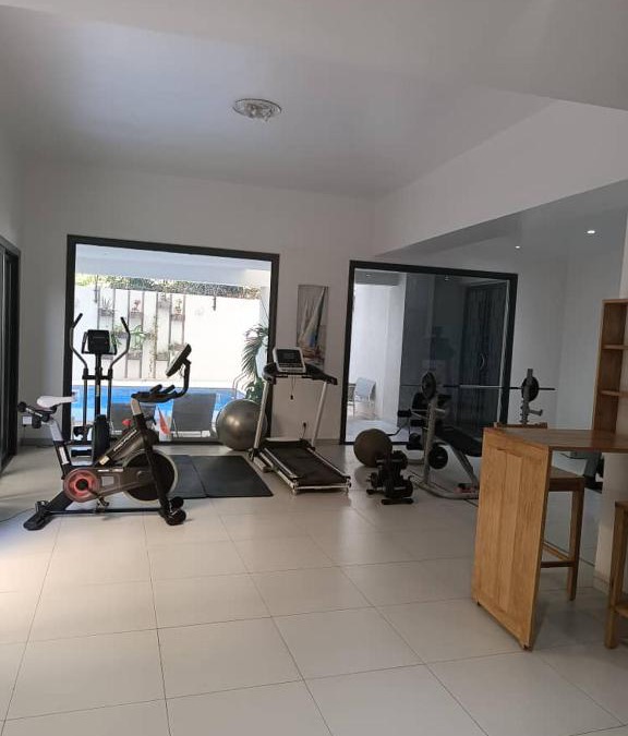 Point E Apartment | Appartement meublé au Point E