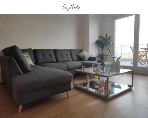 Bagneux Apartment | Appartement proche Parc Expo, ORLY CDG, Terrasse et Parking