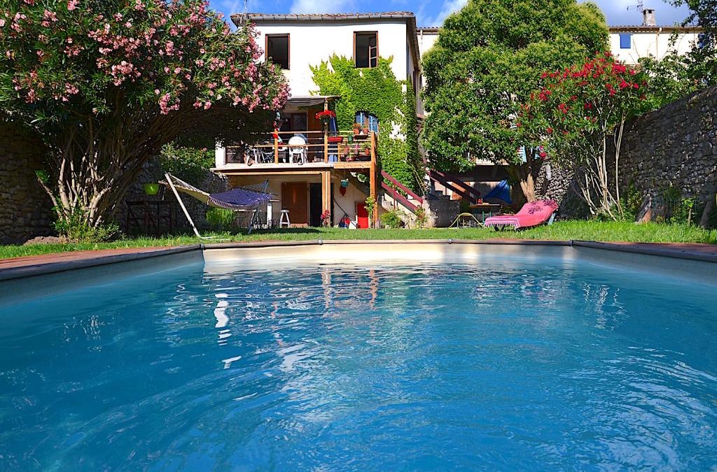 Lodeve Apartment | Appartement provencal, idéal famille ou amis