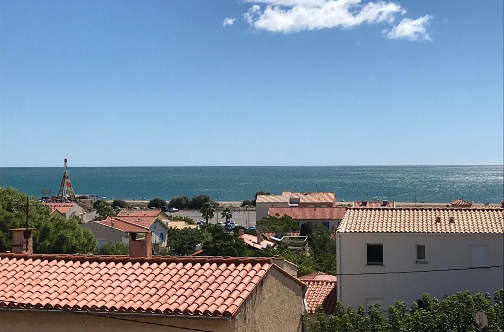 Saint-Pierre-la-Mer Apartment | Appartement st Pierre la mer