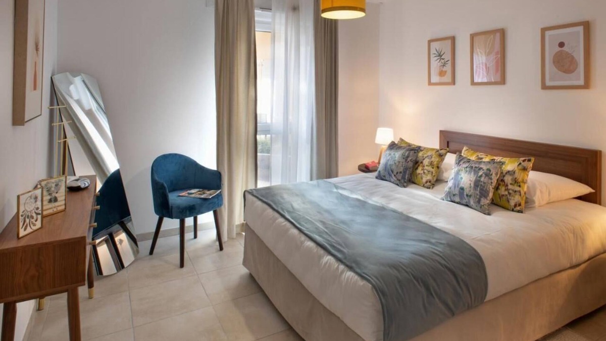 Ales Apartment | Appartement T2 avec une chambre séparée