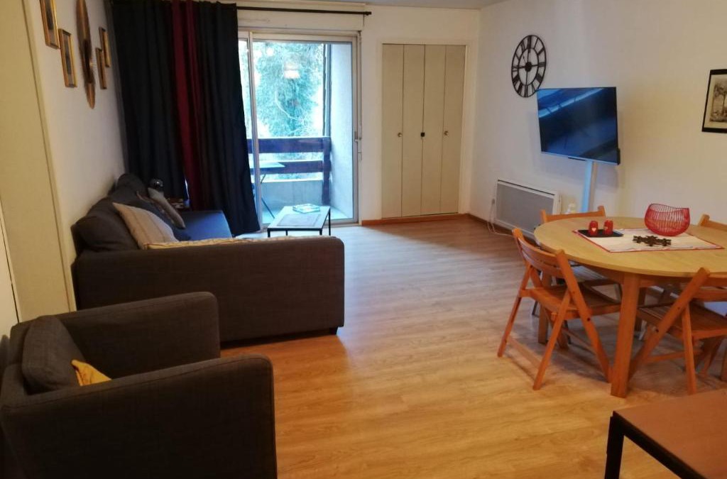 Ax-les-Thermes Apartment | Appartement T2 Ax-les-thermes