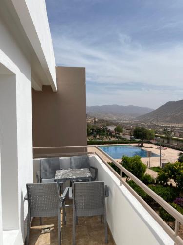 Imi Ouaddar Apartment | appartement vue sur piscine et montagne imi ouadar taghazout