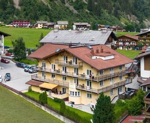 Neustift Im Stubaital Hotel | Appartements zur Sonne