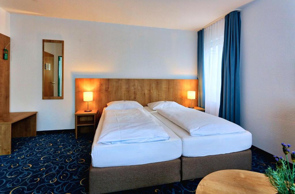 Sindelfingen Hotel | Appartis - Hotel am Stadtpark