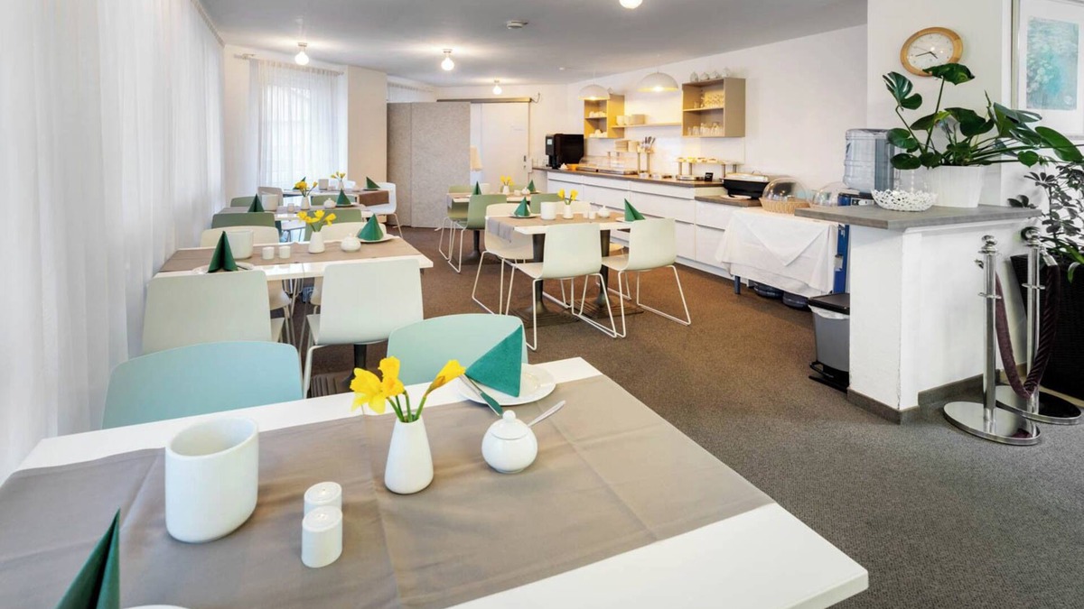 Sindelfingen Hotel | Appartis - Hotel am Stadtpark