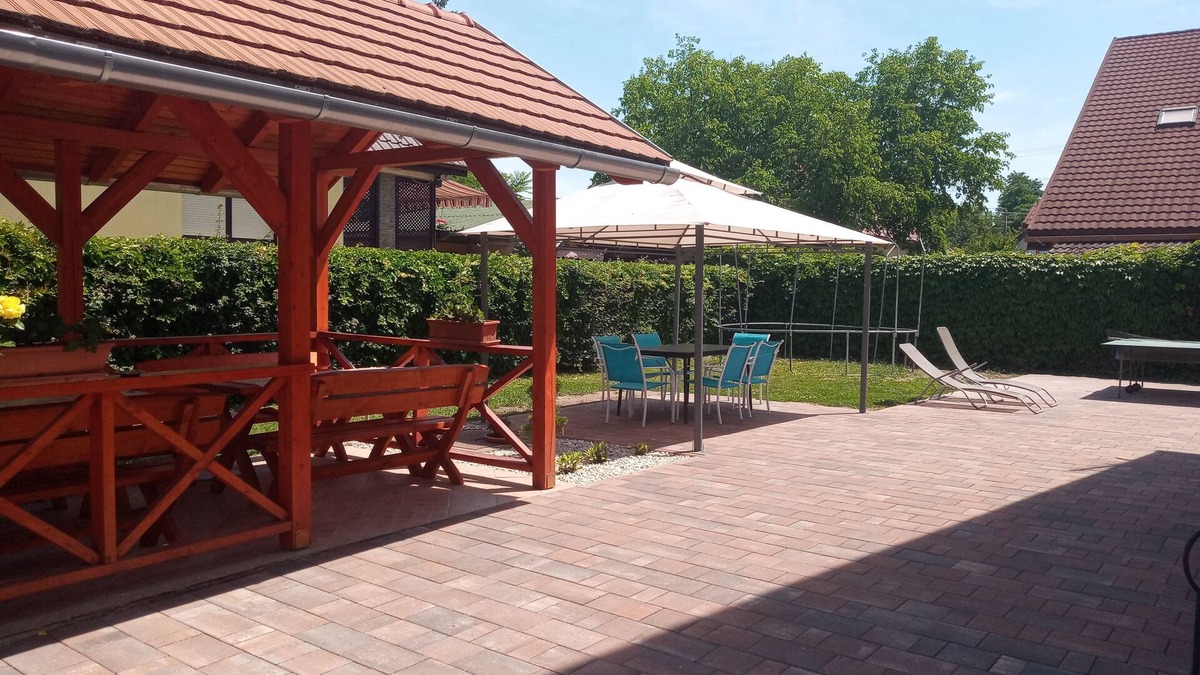 Balatonlelle Apartment | Appartment for 10-16 persons