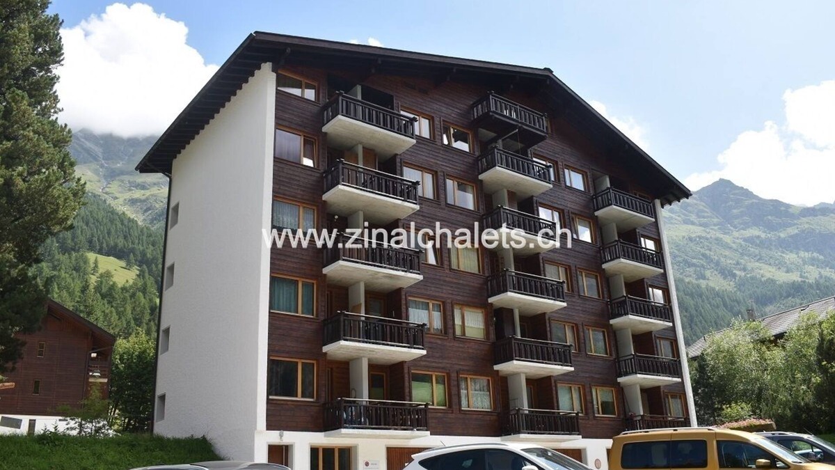 Zinal Apartment | Appartment in a building in Zinal - 1 sofa bed (2 places - 160x200) in the living room - kitchen - 1
