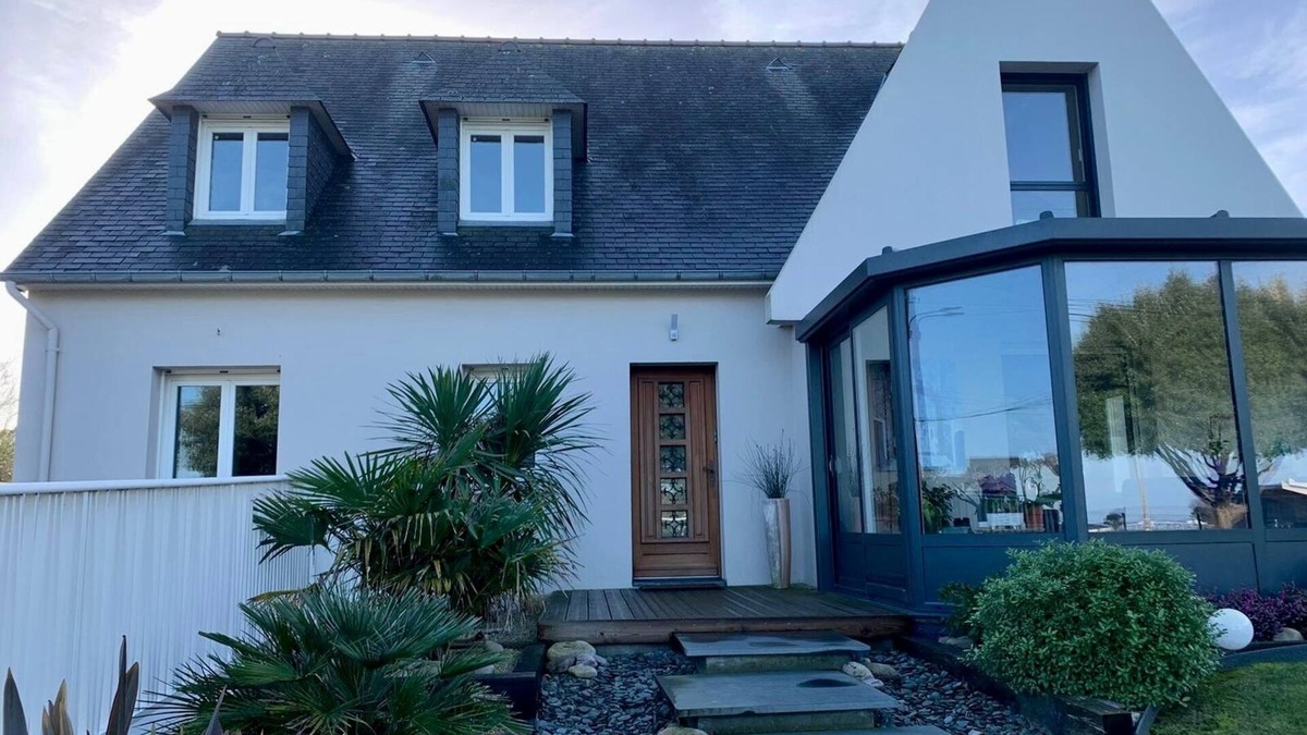 Dinard Apartment | Appatment seaside, thalasso 500m, beaches 300m away, and wonderful walks